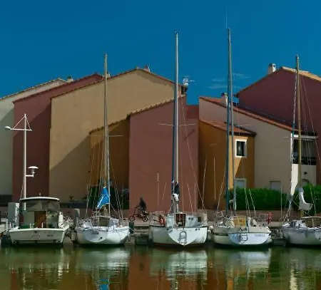 Carnon Plage, Vue Port, Clim Et Parking * Mauguio